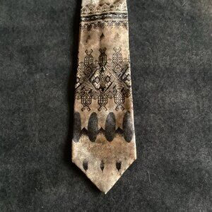 Cellini Linea Uomo Gold & Black Tie Abstract Geometric 100% Silk Necktie